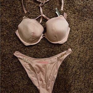 Victoria’s Secret Bikini Set